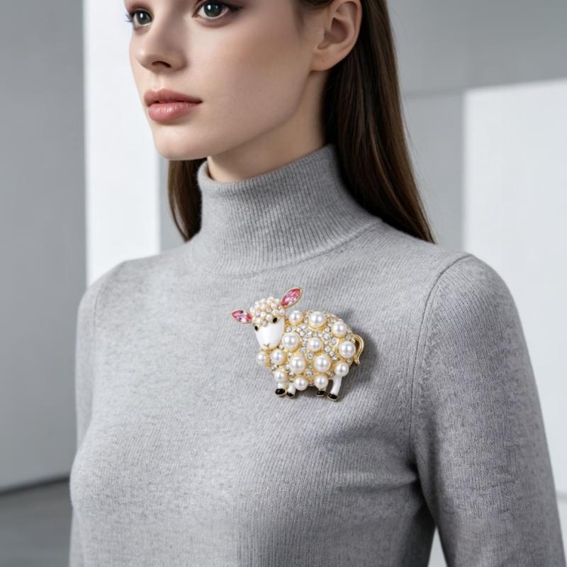 Cute Sheep Brooches For Women Lamb Pin Y2K Shiny Pearl Crystal Lapel Pins Badges 2027 New Year Gifts Fashion Jewelry Accessories