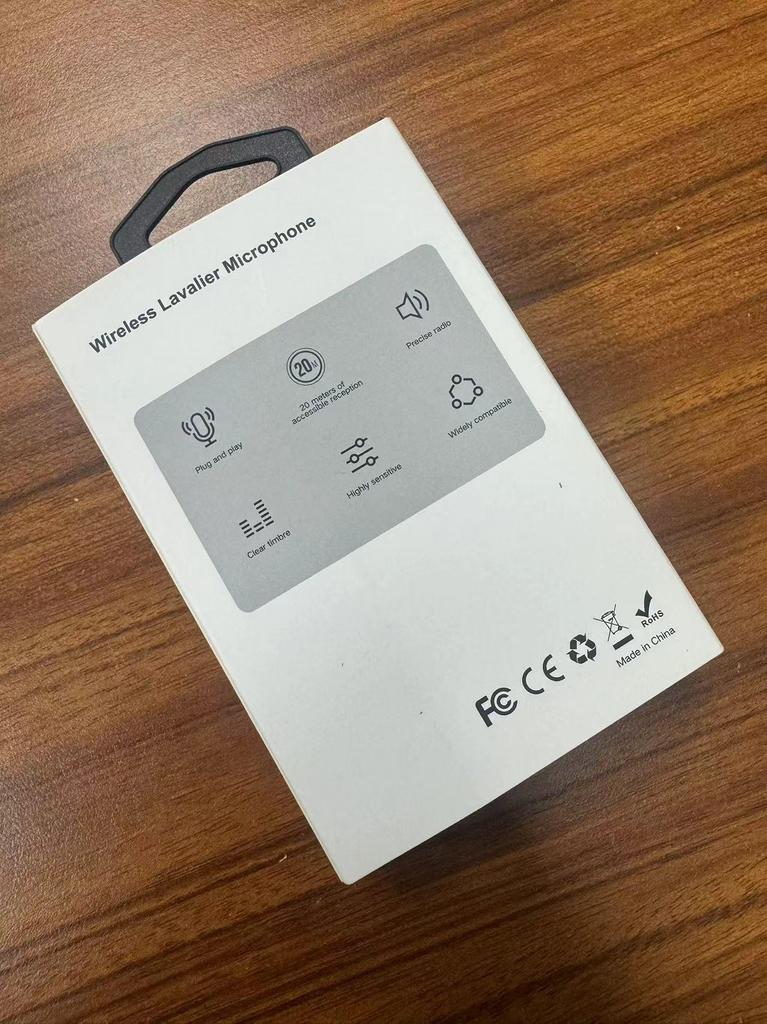 K3 Dual Channel 2.4G Wireless Lapel Microphone for Mobile Phones - Ideal for Recording, Video, and Live Streaming.