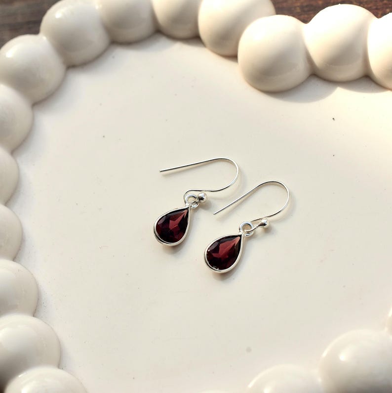 Solid 925 Sterling Silver Garnet Drop Earrings Women Birthstone Dangler Earrings