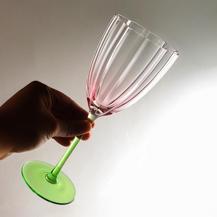 Creative Cocktail Glass with Reverse Mouth High-value Tulip Glassware High-heeled Wine Glass Juice Glasses