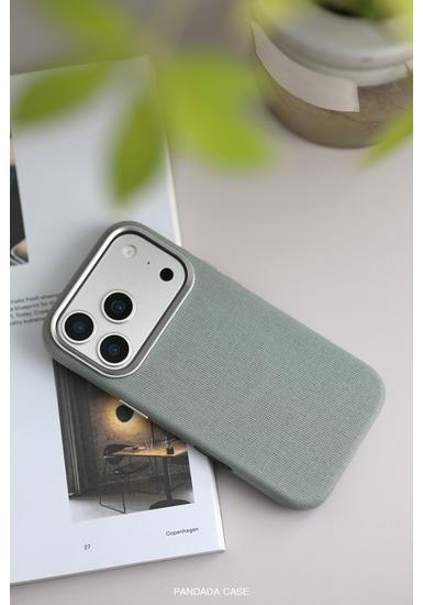 iPhone 17 Pro Max Ballistic Nylon Magnetic Case: Solid Color Fabric Texture Protective Cover