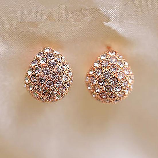1 Pair Women Fashion Crescent Moon Shining Rhinestone Stud Earrings for Daily Life