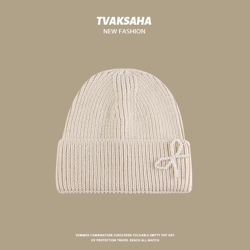 

Knitted hat Original thickened face Small cold hat Student versatile pullover hat Wool hat