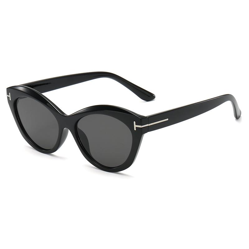 High-End Retro Cat Eye Sunglasses - Women's 2026 Korean Style, Small Frame, UV Protection for Men & Women