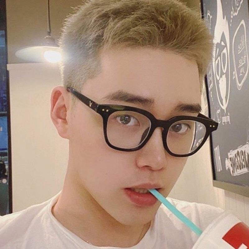 Computer Glasses Frame Women Men Anti Blue Light Round Eyewear Blocking Glasses Optical Spectacle Eyeglass