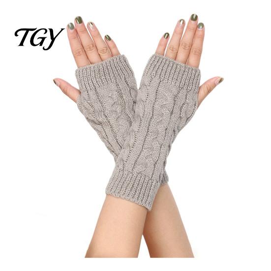 Fingerless Winter Gloves Women Ribbed Wrist Arm Warmers, Stretchy Cable Knitted Gloves, Practical Writing for Students Soft Warm Mitten, Half