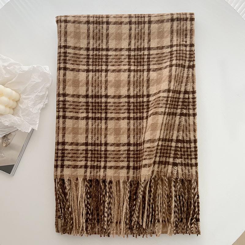 Clearance Plaid Scarf Women's Winter New Korean Version Versatile Student Warm Scarf Elegant Fashion Shawl