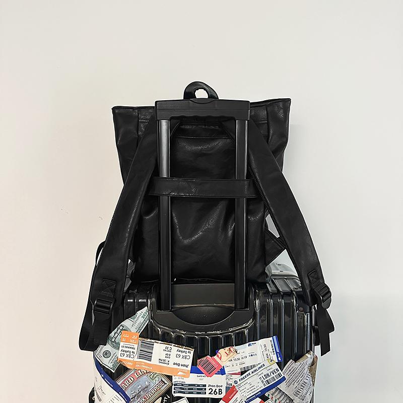 Retro Large Capacity Men's Backpack Soft Leather Student Backpack