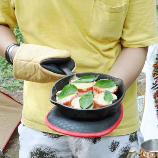 Dulton Gratton Oven Mitt Forest Green 100% Cotton Potholder Pot Glove Glamping Height 170mm Width 140mm Depth 50mm A515-545FGN