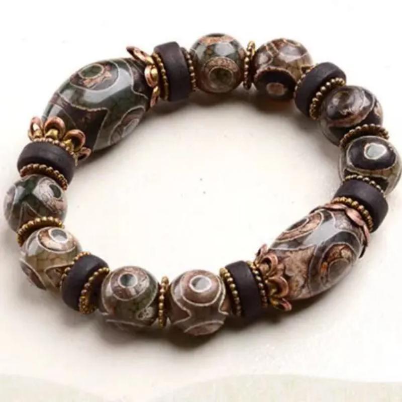 

Браслет з натурального халцедону, Етнічний стиль, Тибетський ретро продукт, Три ока Культурний нефрит one size(17-20cm)