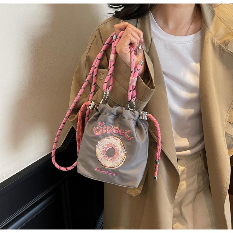 Eco-friendly shopping bag cute cloth bag embroidered flower donut girl handbag oblique span tote bag