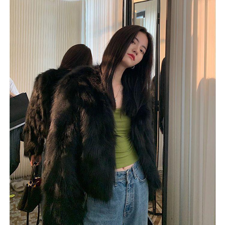 Fur coat women's autumn and winter new imitation fox hair short toka hair coat with thicker temperament