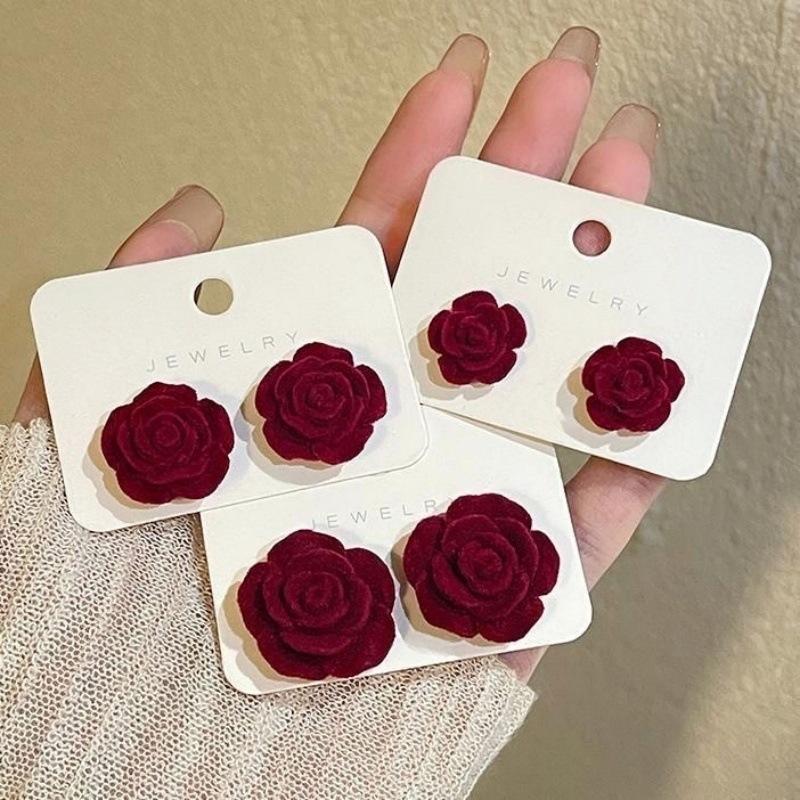 Retro New Burgundy Flocked Rose Flower Stud Earrings Plush Camellia Earrings Guochao Ear Jewelry