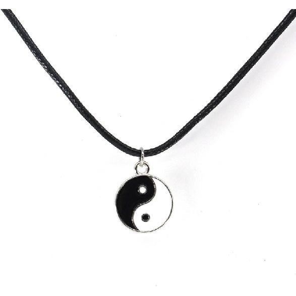 Мужская подвеска-кулон Инь-Ян на регулируемом шнурке белый