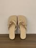 In the summer of 25, the new Korean version of the niche design belt buckle flip-flops open-toed sandals mid-toe flat-bottomed cool slippers