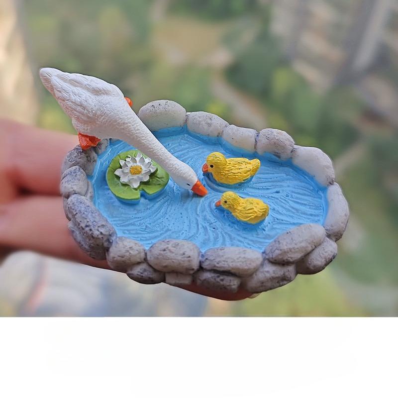 

1Pc Micro Landscape Ornament Simulation Pool Creative Gardening Aquarium White Goose Lotus Pond Garden Mountain Water Stone Rockery Decoration
