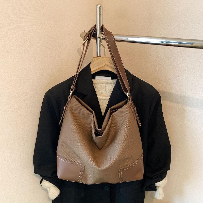 

arge capacity fashion bag women s new casual splicing contrasting color shoulder underarm bag versatile messenger bag