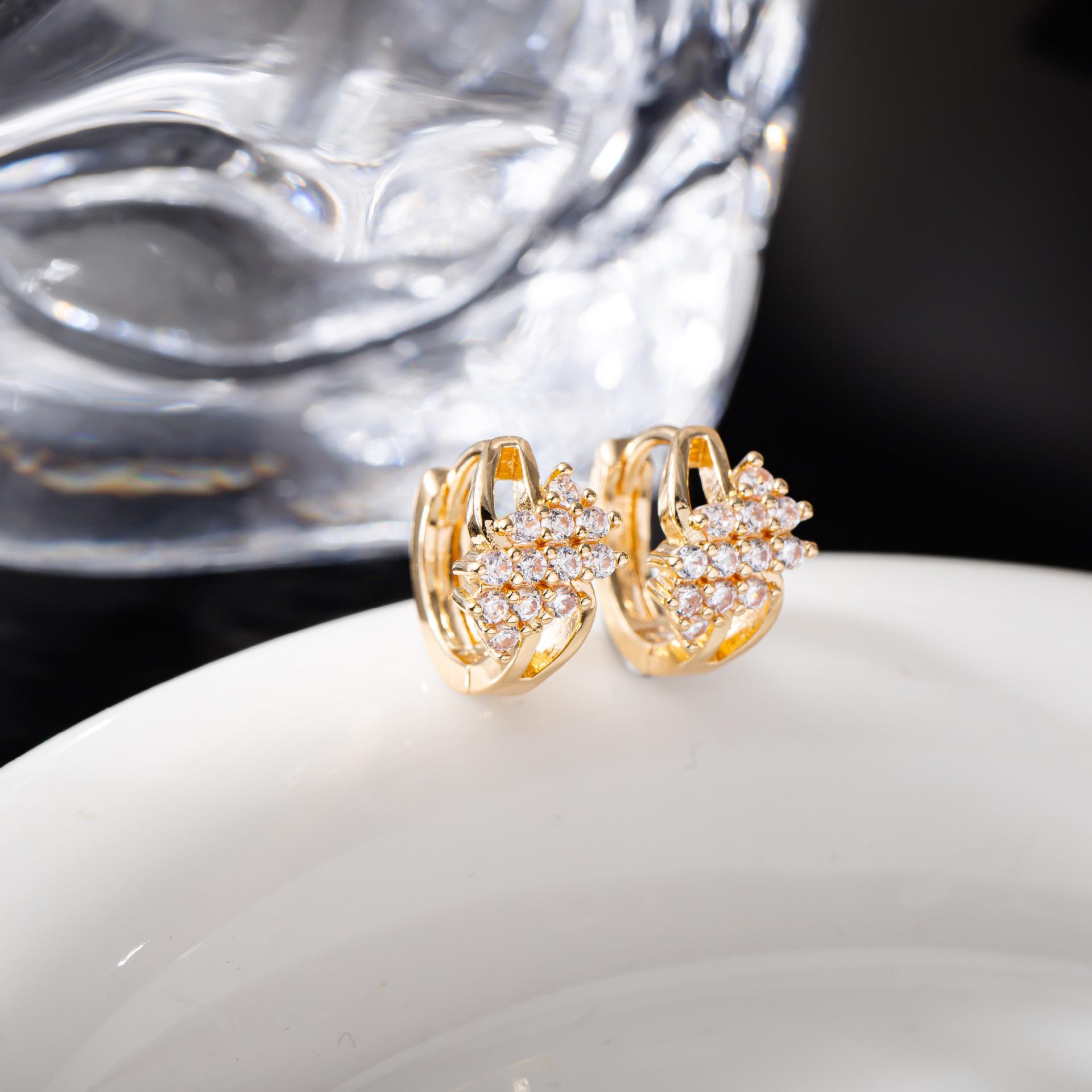 French Elegant Zircon Hoop Earrings with Full Diamond Design and Ear Cartilage Clip