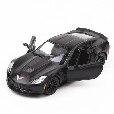 Modello di auto sportiva super sportiva Chevrolet Corvette C7 in lega pressofusa in scala 1/36, modello di auto giocattolo, carrozzeria in metallo con meccanismo pull-back, giocattolo per bambini