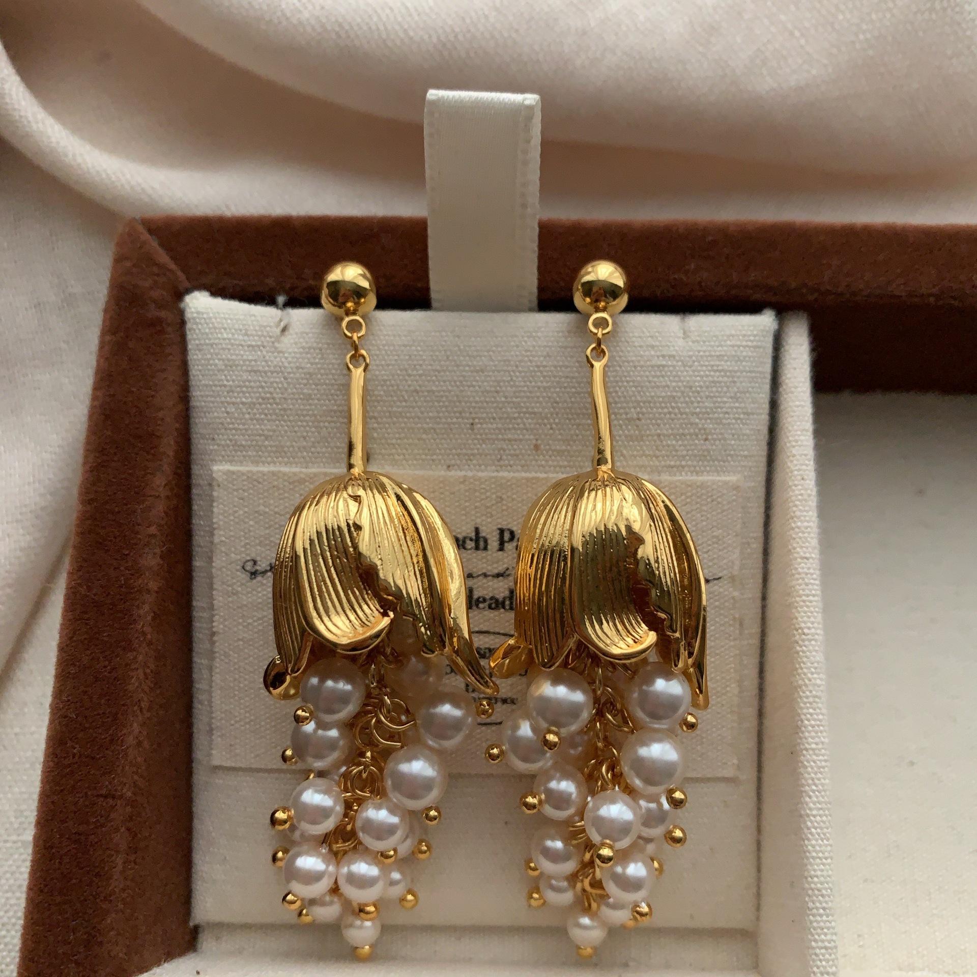

Vintage Court Lily of the Valley Flower Pearl Earrings Earrings Tassel Elegant Light Luxury Exquisite Niche Fashion Versatile Earrings