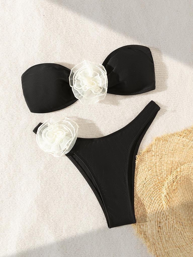 Three-Dimensional Floral Bikini Set: Bandeau Top & Triangle Bottoms