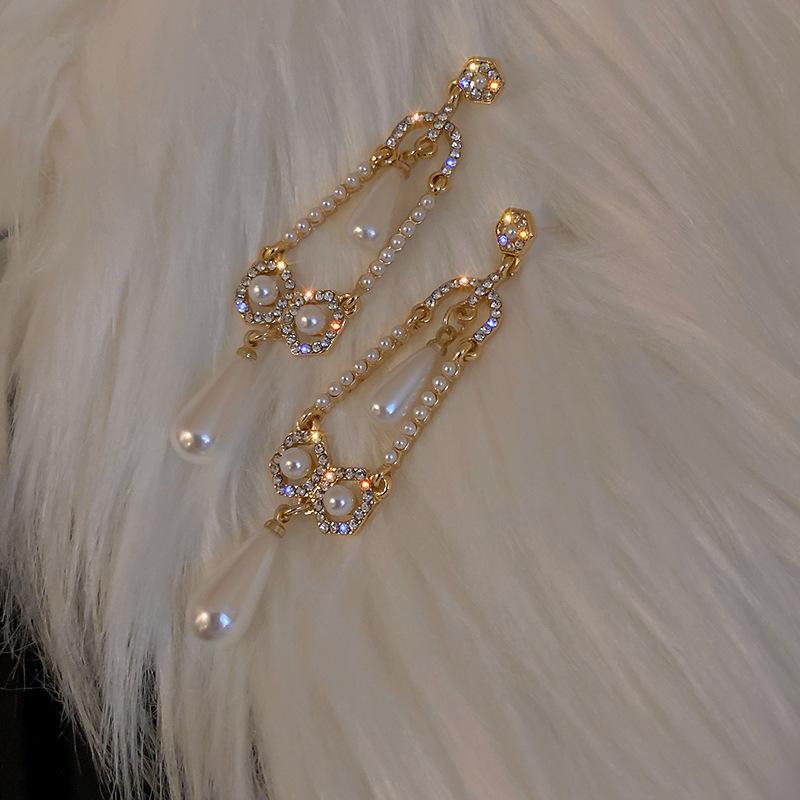 Silver Needle Geometric Rhinestone Pearl Earrings - Elegant French Retro Style