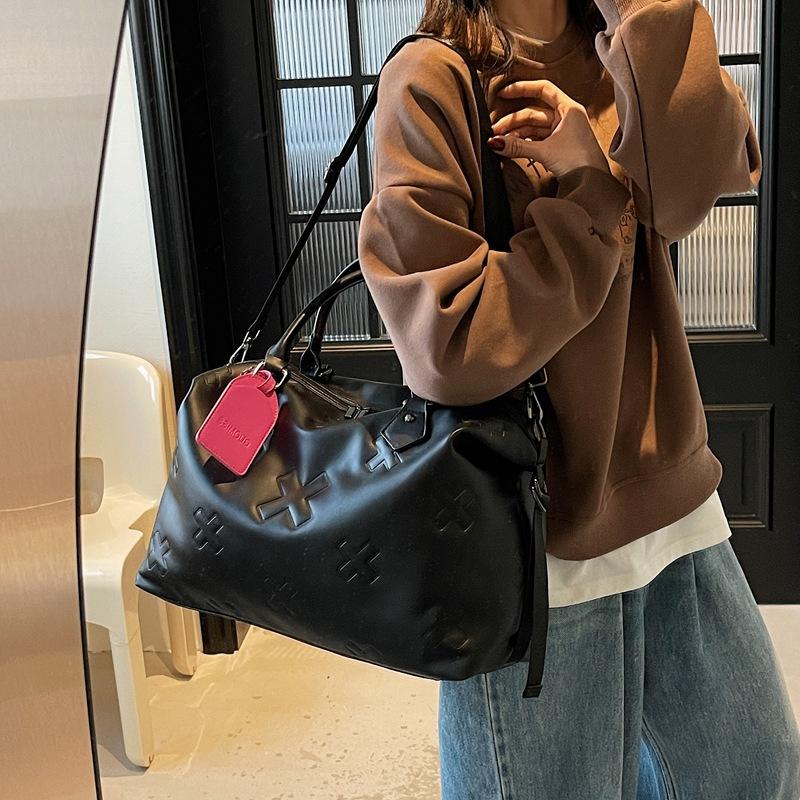 Large Capacity Travel Bag Women Sports Bags Storage Fitness Bag Carry On Luggage Designer Bag Tote Bags