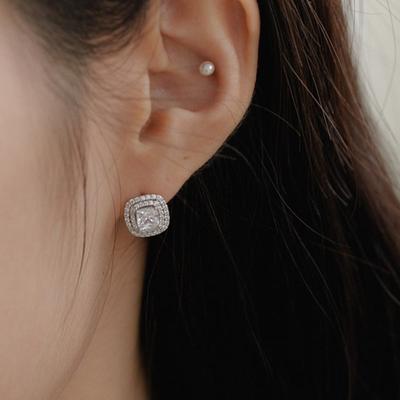 GETMEBLING ELLA SPUARE CUBIC EARRING