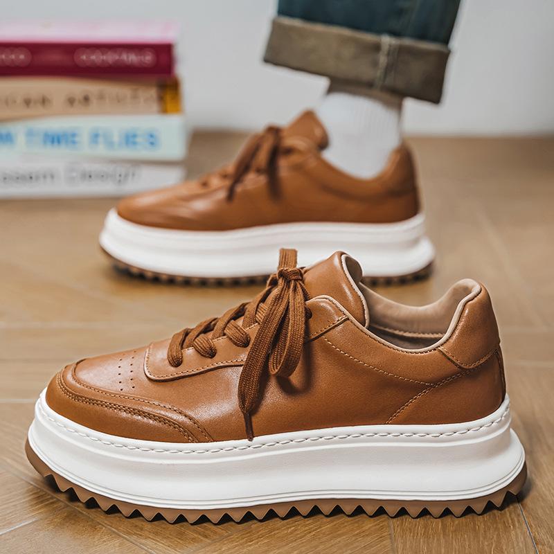 Fashion Men's Spring New High end Retro Casual Shoes Versatile Simple Comfortable Daily Commuting Wear resistant Men's Shoes