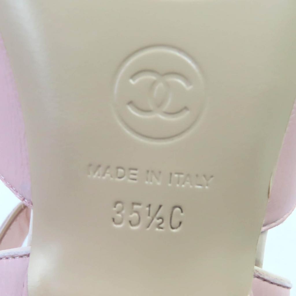Chanel Sandały różowa skóra Kobiety 35.5 G35297 Używane