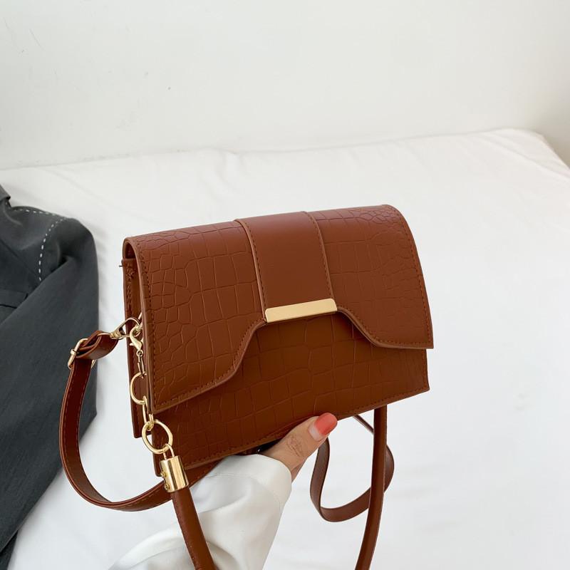 Fashionable Small Square Bag For Women Pu Leather Shoulder Bag In Multiple Colors