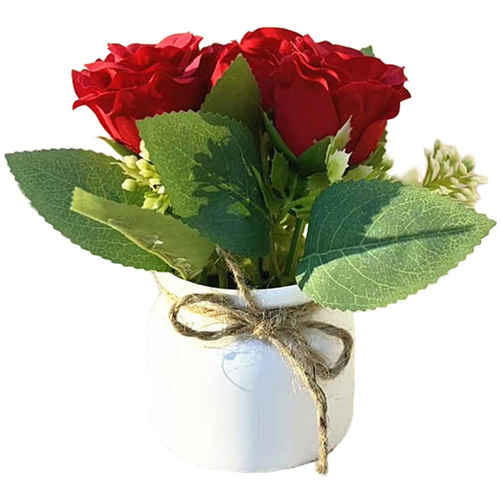 

3 Pcs Lifelike Silk Roses with Rattan Bow Accent for Home Decor Tabletop Study Room Decoration Scandinavian Style 15cm ярко-красный