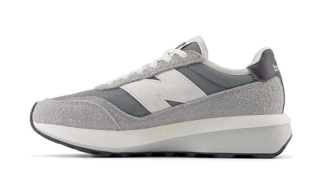 Sneakers New Balance Gray Version