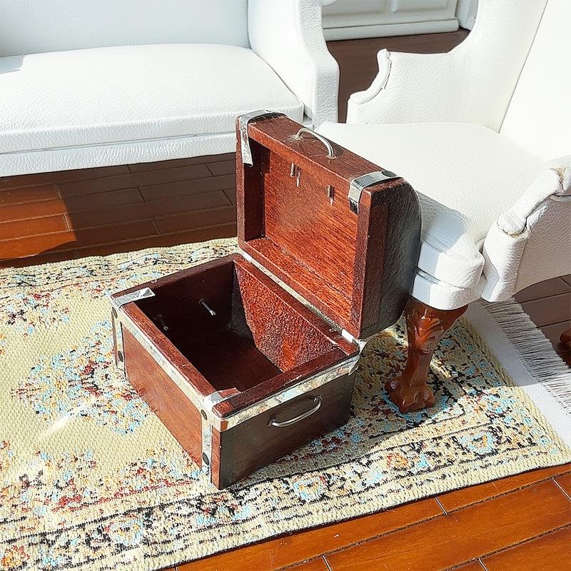 

ретро 1:12 Кукольный домик Игрушка Симуляция Открывающийся Сундук с сокровищами Коробка для хранения Миниатюрная модель мебели Игрушка для ролевых игр Декор Подарки для детей