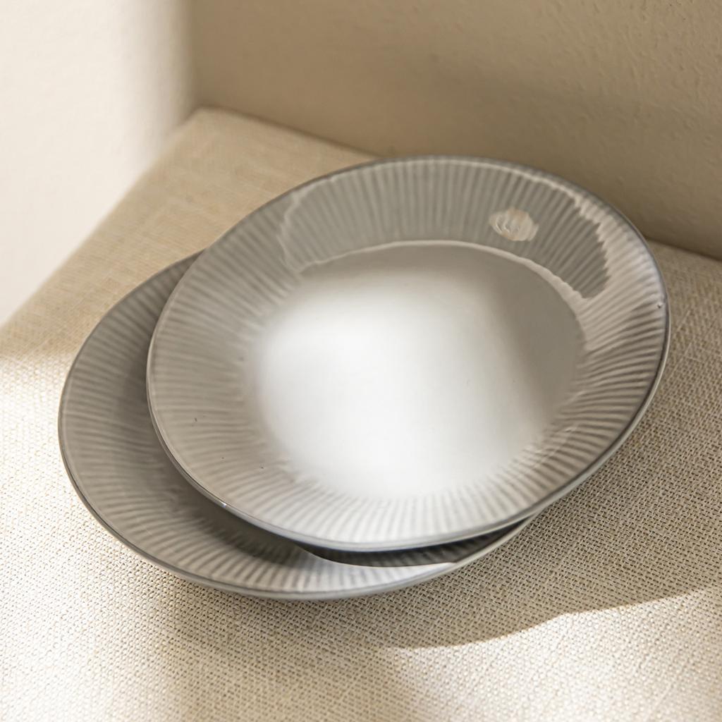 Simple Wind Vertical Bone Plate Ceramic Plate Household Creative Plate Dipping Plate Snack Plate Restaurant Tableware Dish