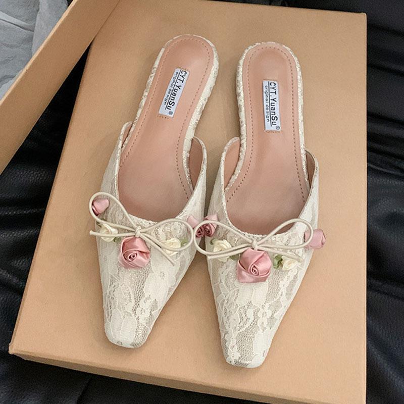 

Элегантные женские туфли-лодочки с бантом и цветком розы, сандалии, сексуальные атласные кружевные туфли с острым носком, закрытые тапочки, повседневная обувь для девочек EUR 40