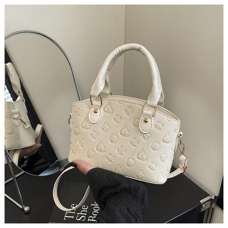 Premium Commuter Portable Small Bag Women's Trend Versatile Indentation Fashion Simple Shoulder Messenger Bag
