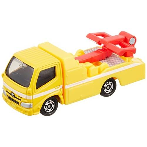 Takara Tomy Tomica No.5 Toyota Dyna Tow Truck (Blister Package) Mini Car Toy Ages 3+