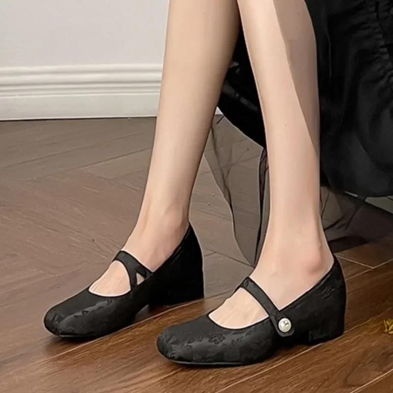 

Туфли Мэри Джейн в китайском стиле с жемчугом, квадратным носком, женские туфли, женские ботильоны на небольшом каблуке 35 чёрный