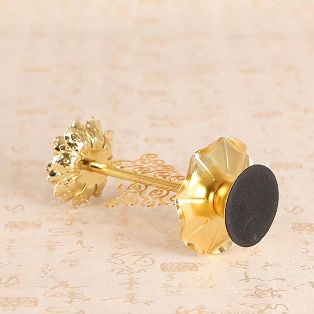 New Gold Candle Holder Metal Lotus Lamp Candlestick Flower Stand Tealight Table Centerpieces