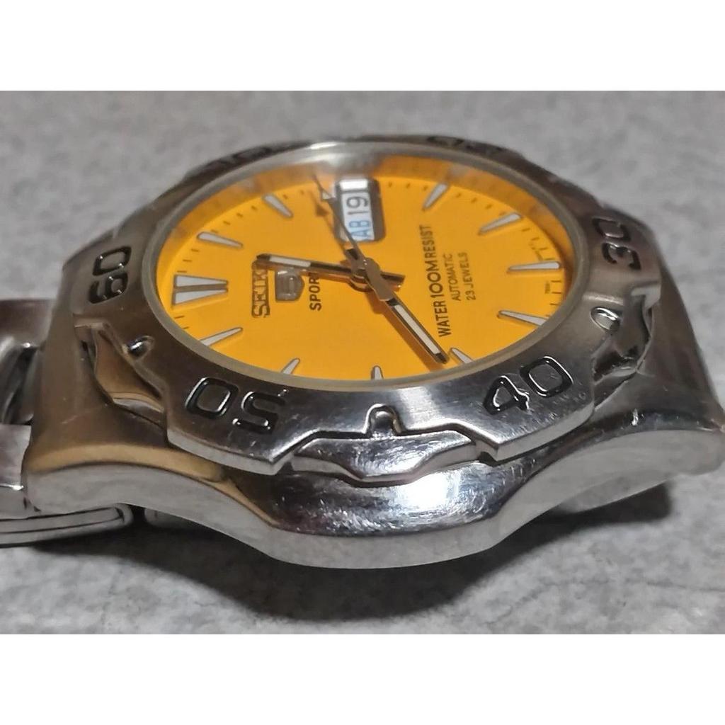 Used Seiko 5 Sports (7S36-00A0)