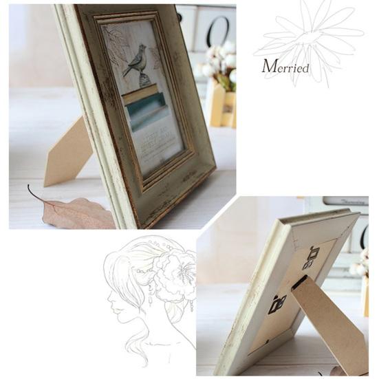 Picture Frame Retro Style Exquisite Pattern Wear Resistant with Hook Simple Installation Farmhouse Rustic Vintage Wall Hanging Photo Frame