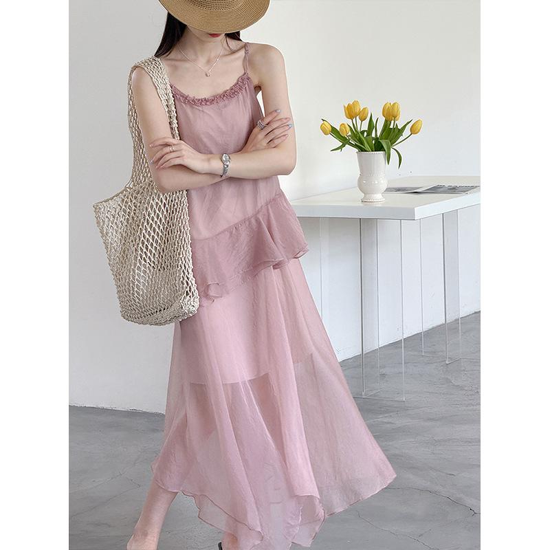 Summer new Korean fluttering design sense cascading ruffle edge suspender dress gentle and long