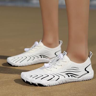 2025 New Outdoor Hiking Shoes Hiking Creek Shoes Swimming Wading Shoes Men's Beach Shoes Lightweight and Quick-drying Five-finger Shoes