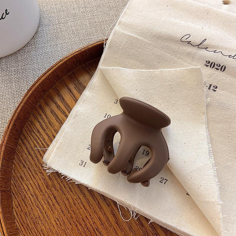 New Hair Claws Elegant Acrylic Hairpins Barrette Crab Hair Clips Headwear for Women Girls Fashion Hair Accessories Gifts