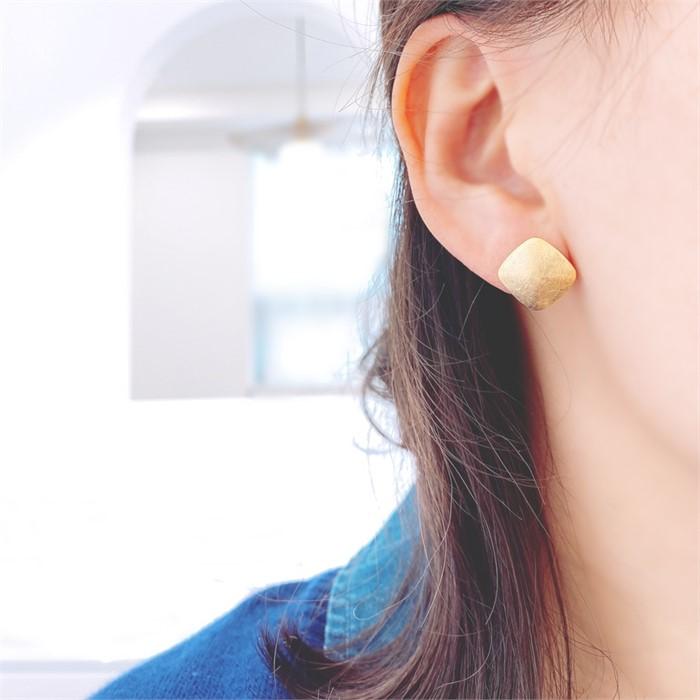 Vintage Round Square Stud Earrings (7831536)