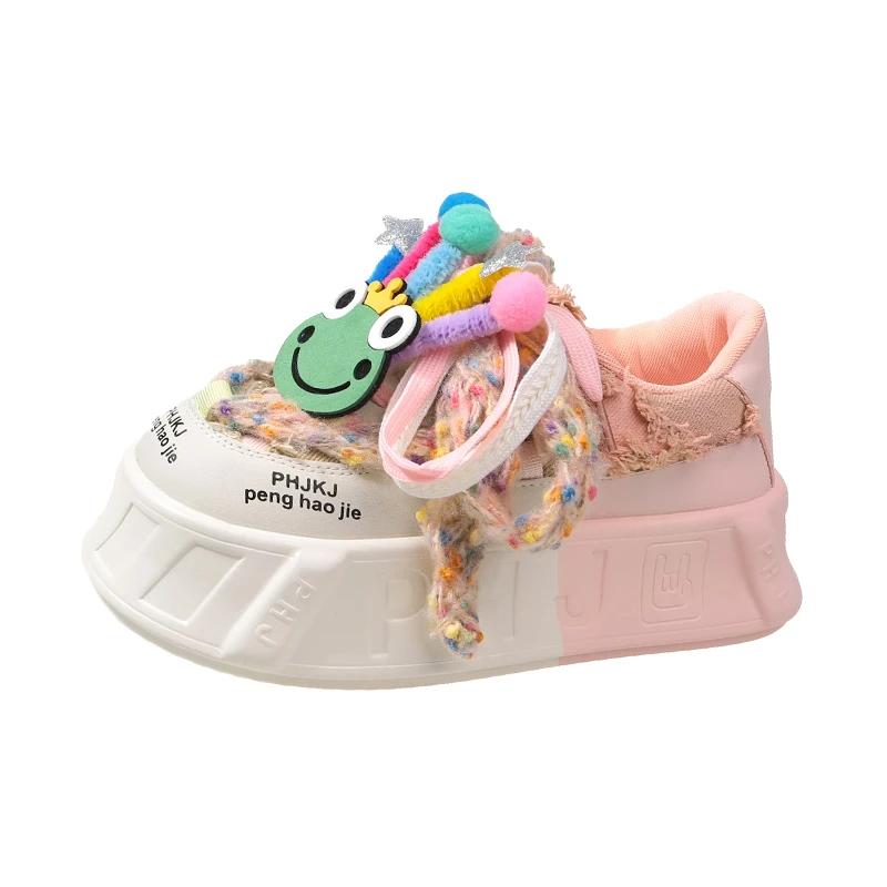 Fashion Kawaii Ladies Shoes On Sale New Fashion Round Toe Lace Up Women's Vulcanized Shoes Spring Flat Outdoor Breathable Women Sneakers