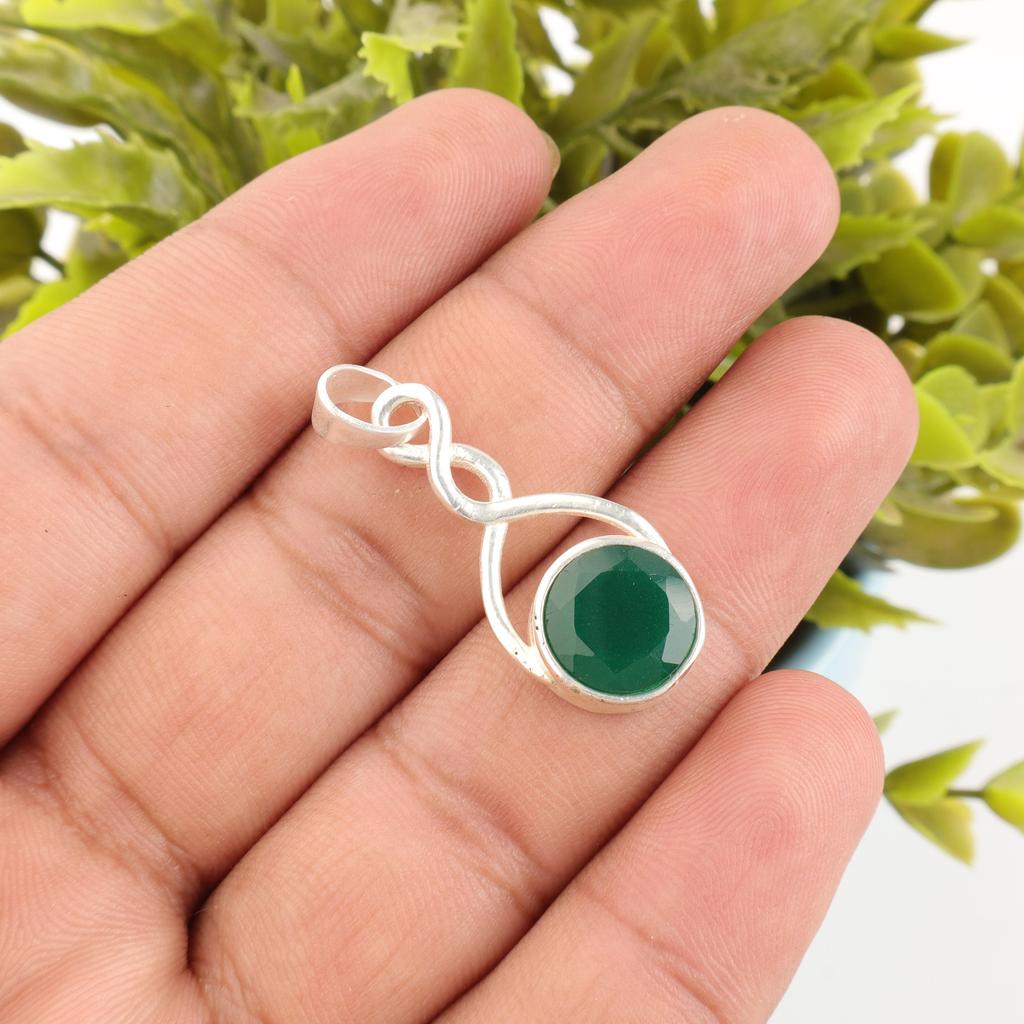 Green Onyx Gemstone Jewelry, Handmade Silver Jewelry, 925 Sterling Silver Beautiful Pendant Gift For Mom