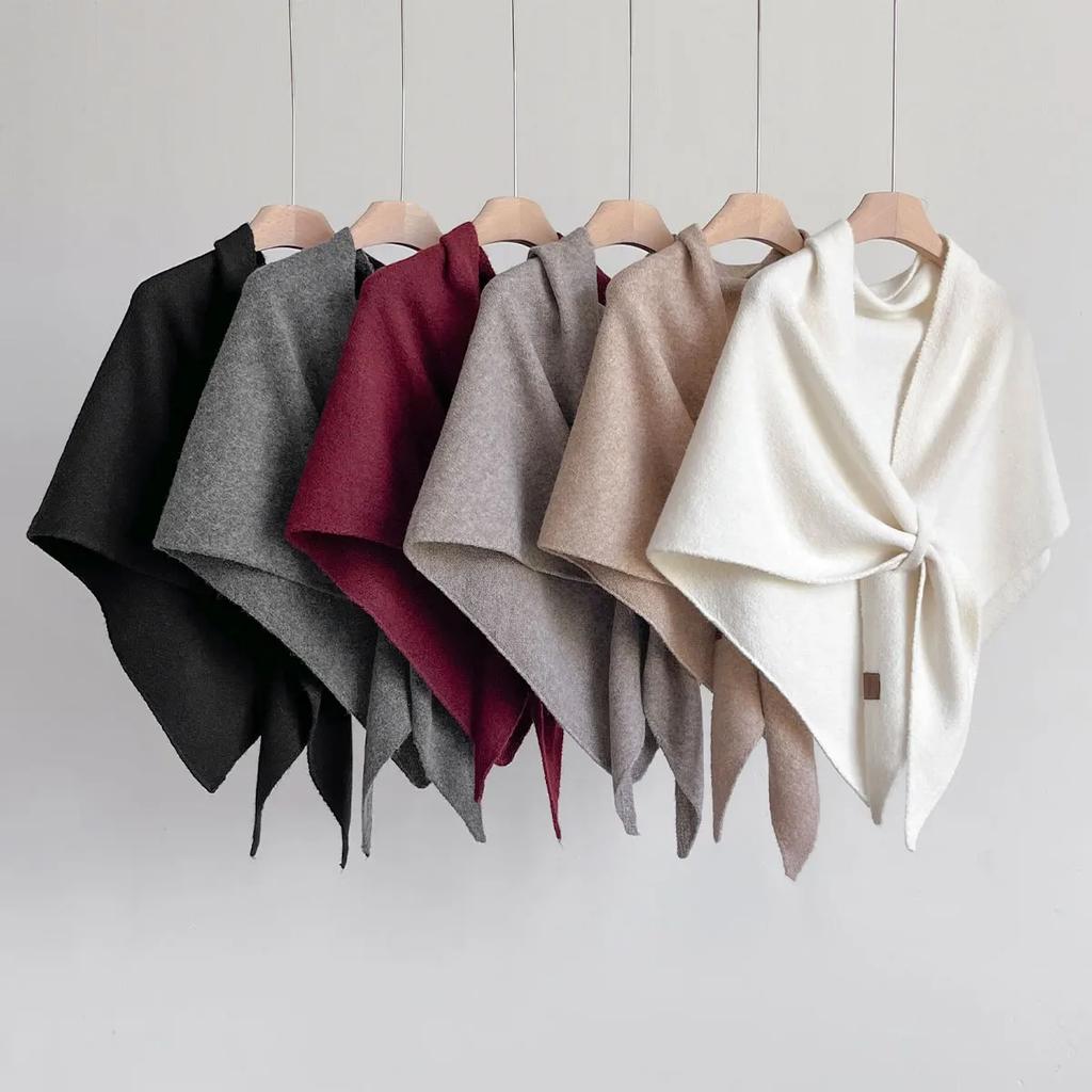 2025 New Women Spring and Autumn Fashion Elegant Solid Color Triangle Scarf Multifunctional Retro Outdoor Leisure Shawl Cape