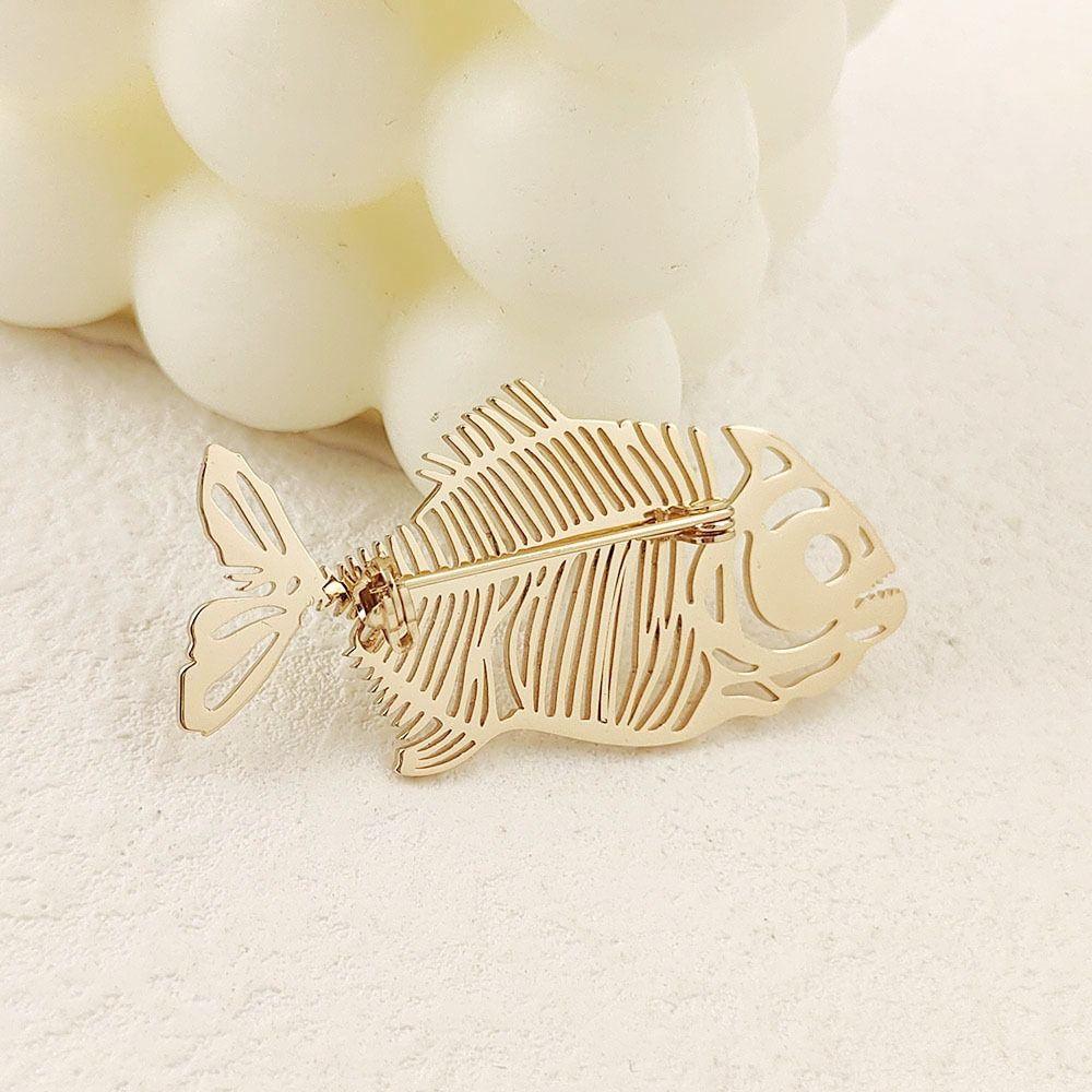 Elegant Stainless Steel Brooch Plated Corsage Pin Hollow Fish Bone Brooch  Clothes Accessories